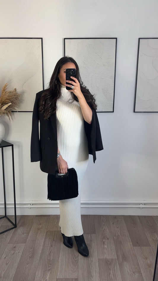 Robe pull écru